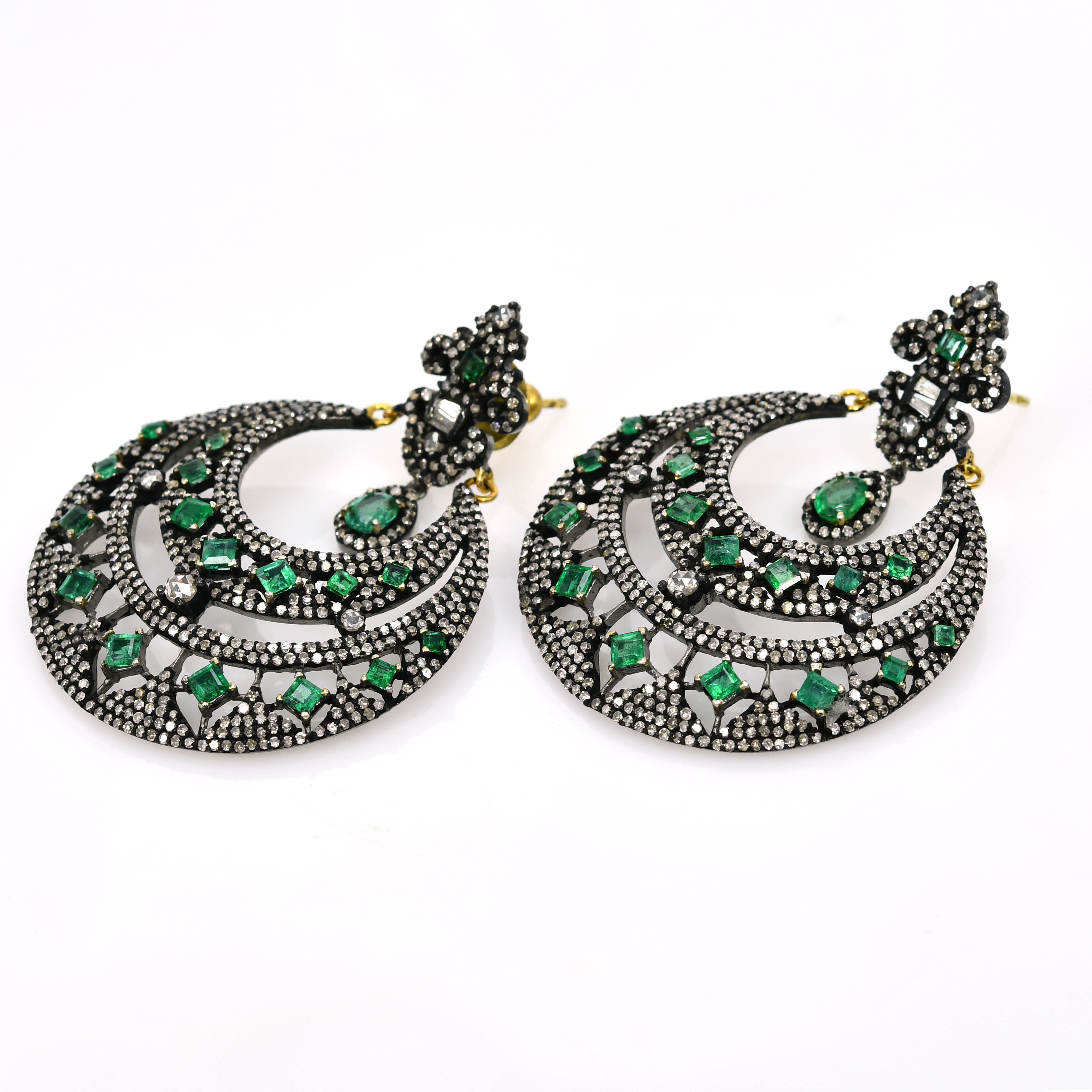 14k Yellow Gold Emerald & Diamond Designer Earrings (Victorian)