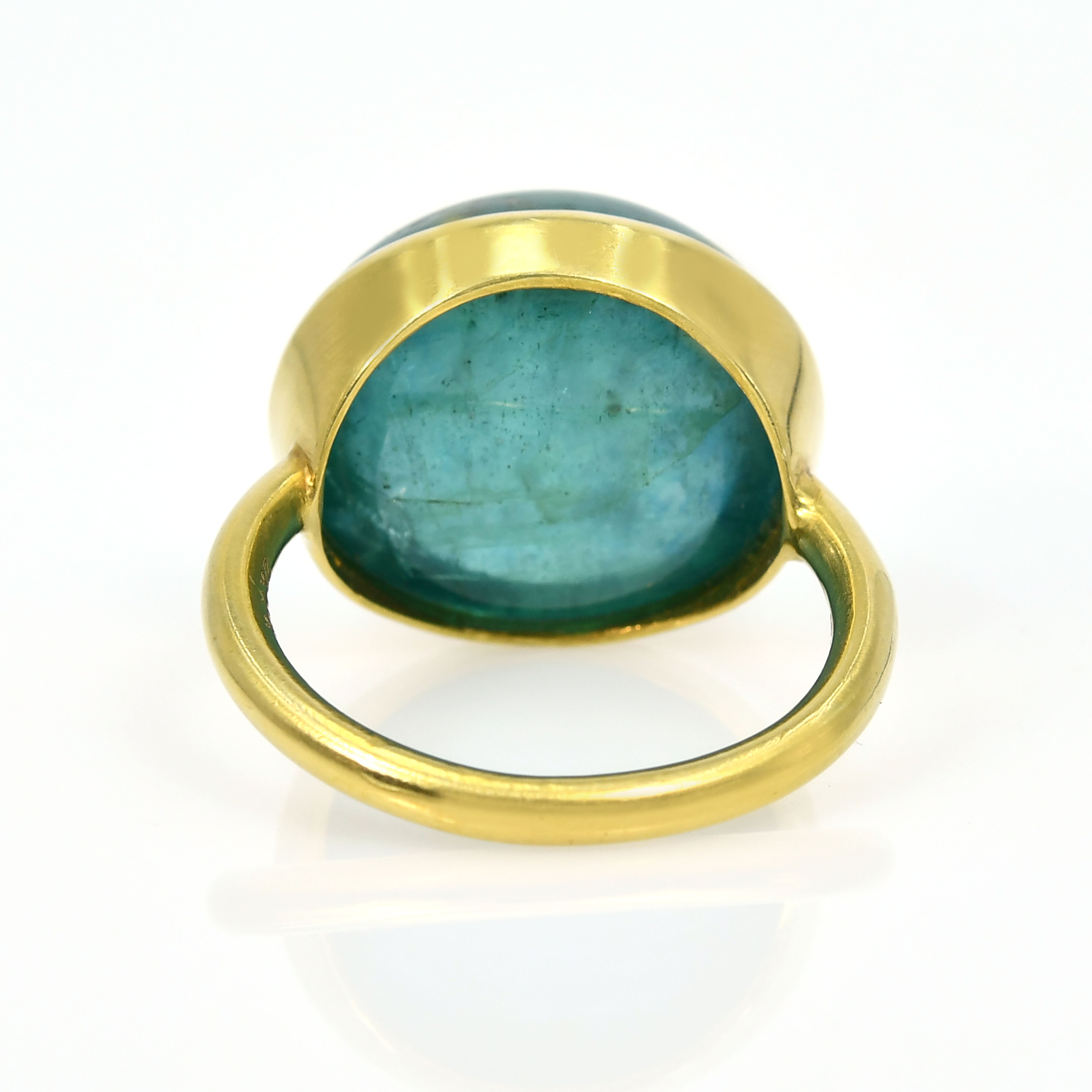 18k Yellow Gold Emerald Oval Cabochon Ring