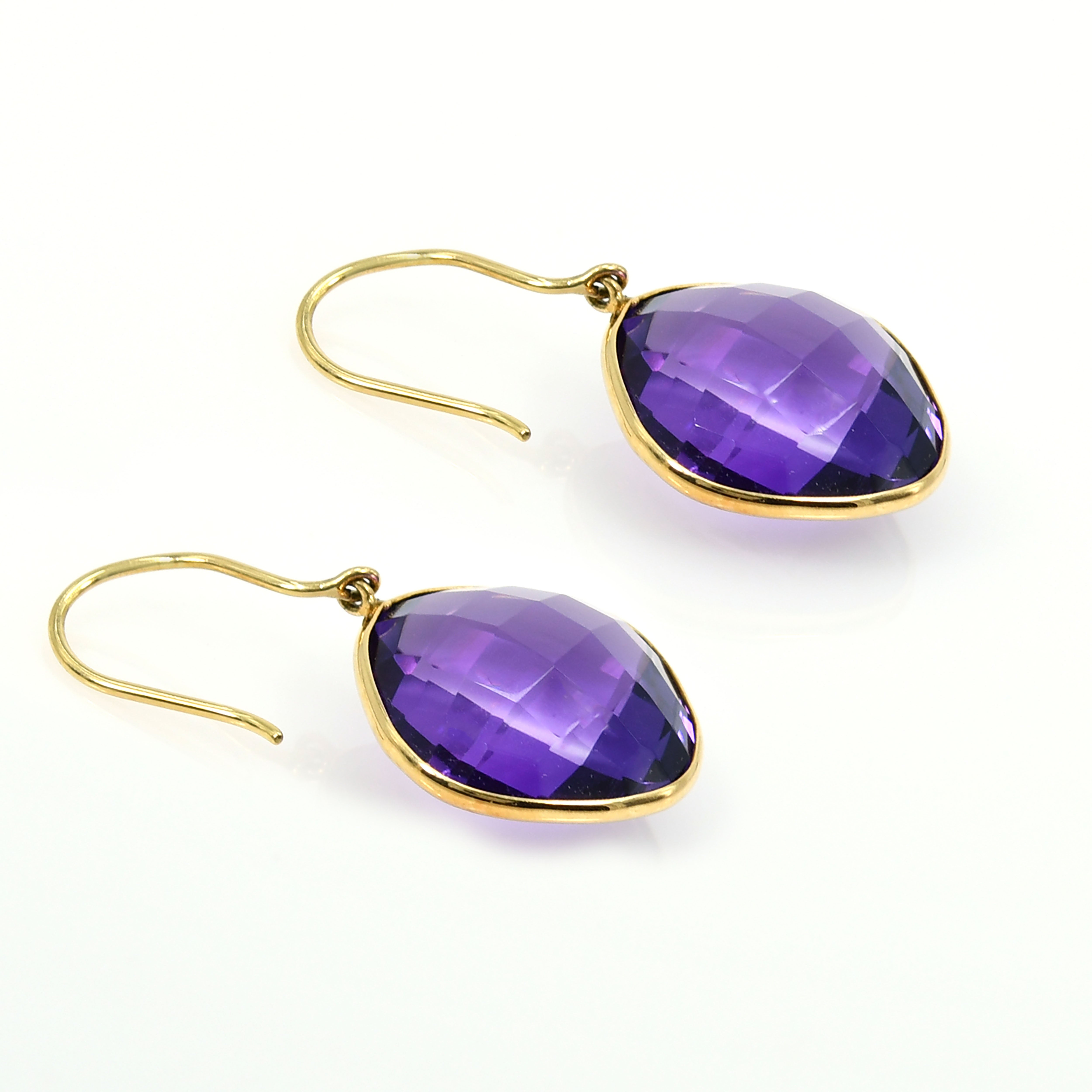 18k Yellow Gold Amethyst Earrings
