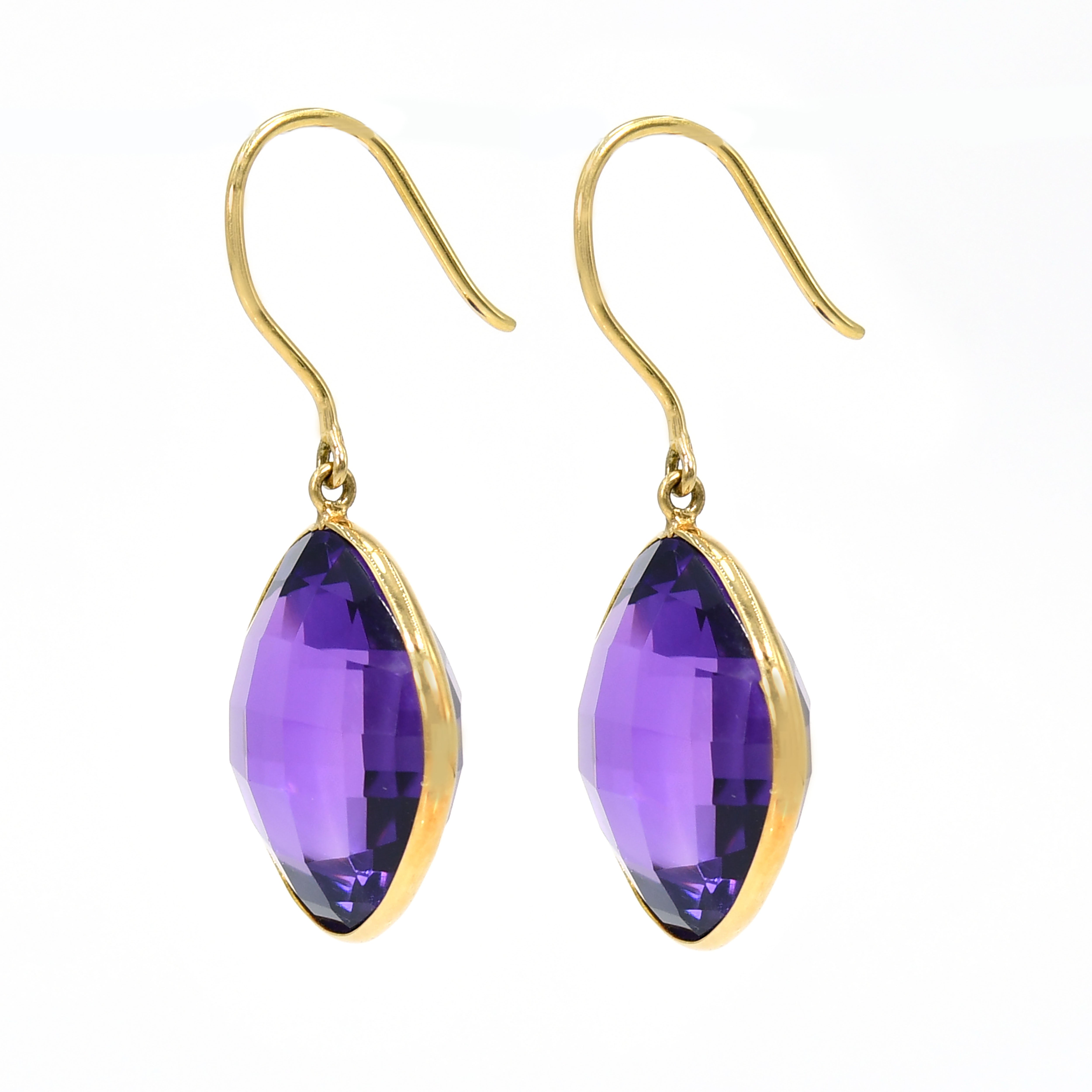 18k Yellow Gold Amethyst Earrings