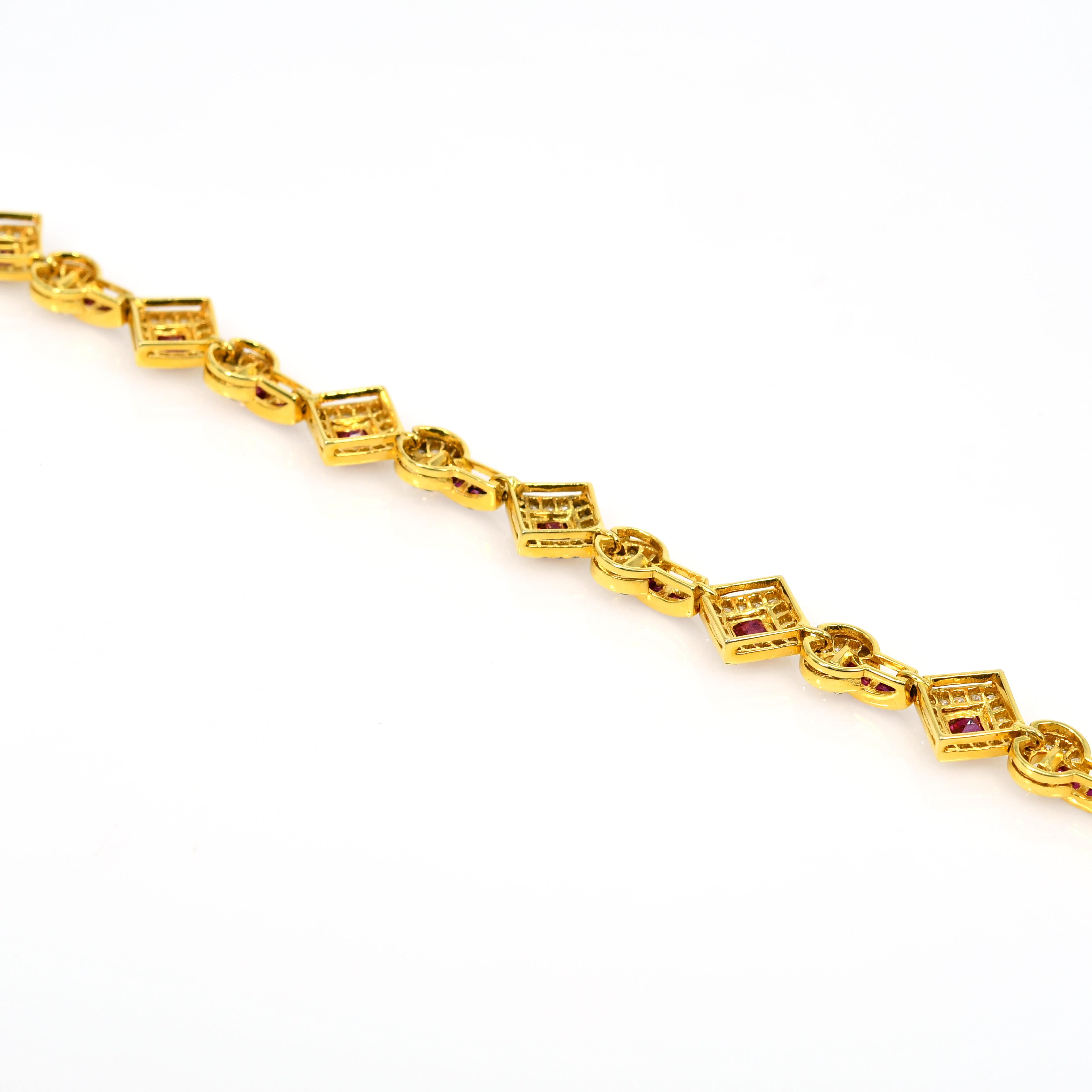 18k Yellow Gold Ruby Diamond Square Bracelet