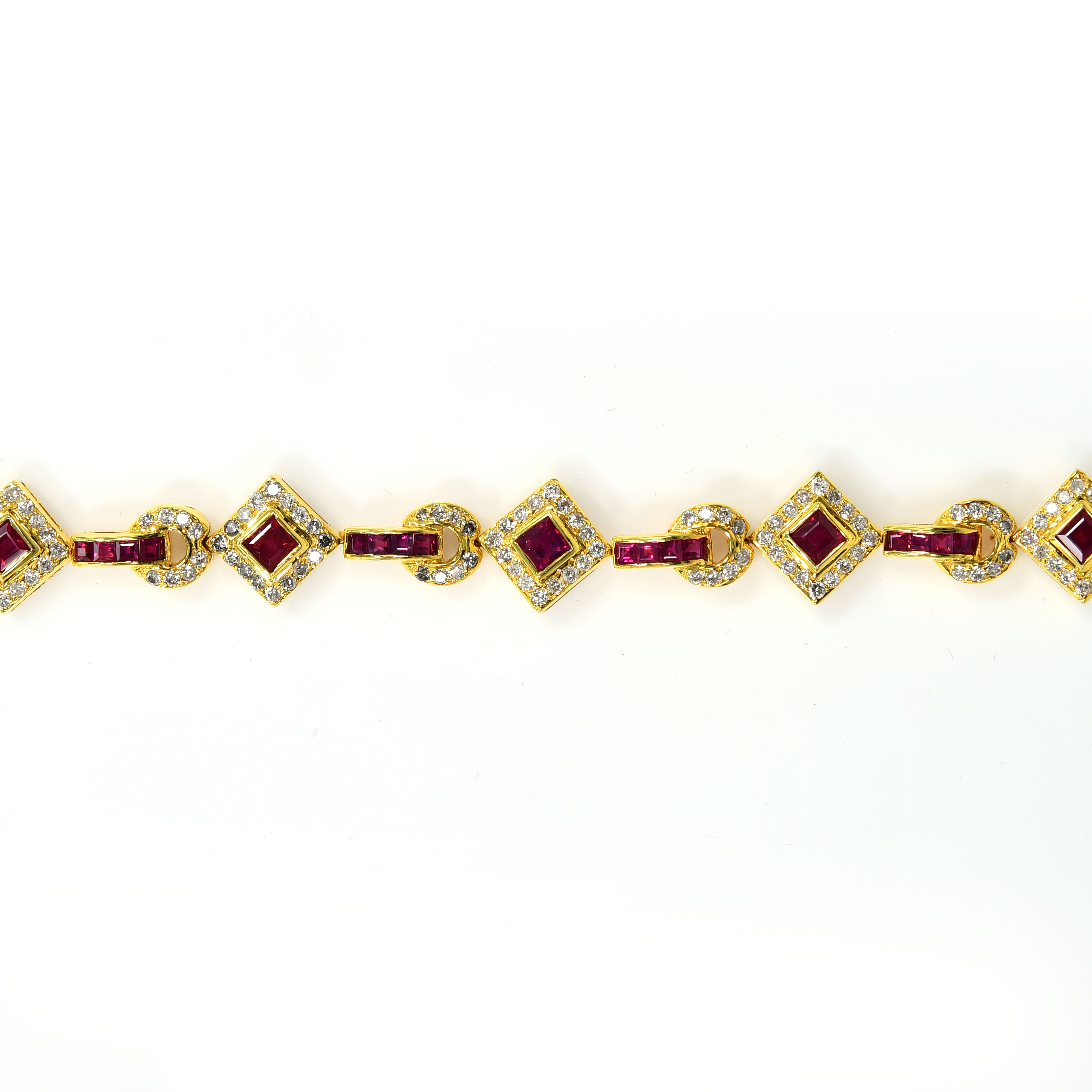 18k Yellow Gold Ruby Diamond Square Bracelet