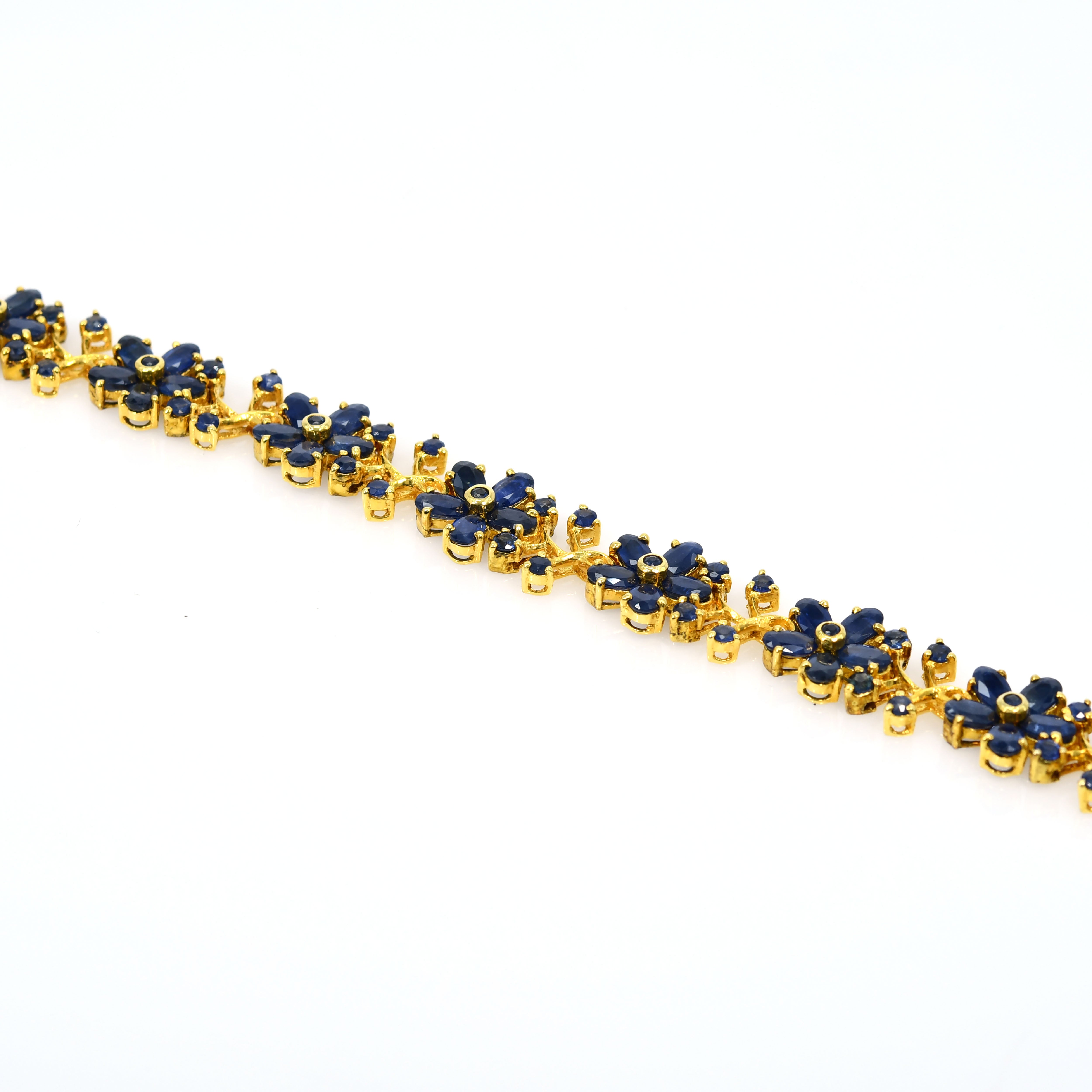 18k Yellow Gold Sapphire Bangle Bloom Collection