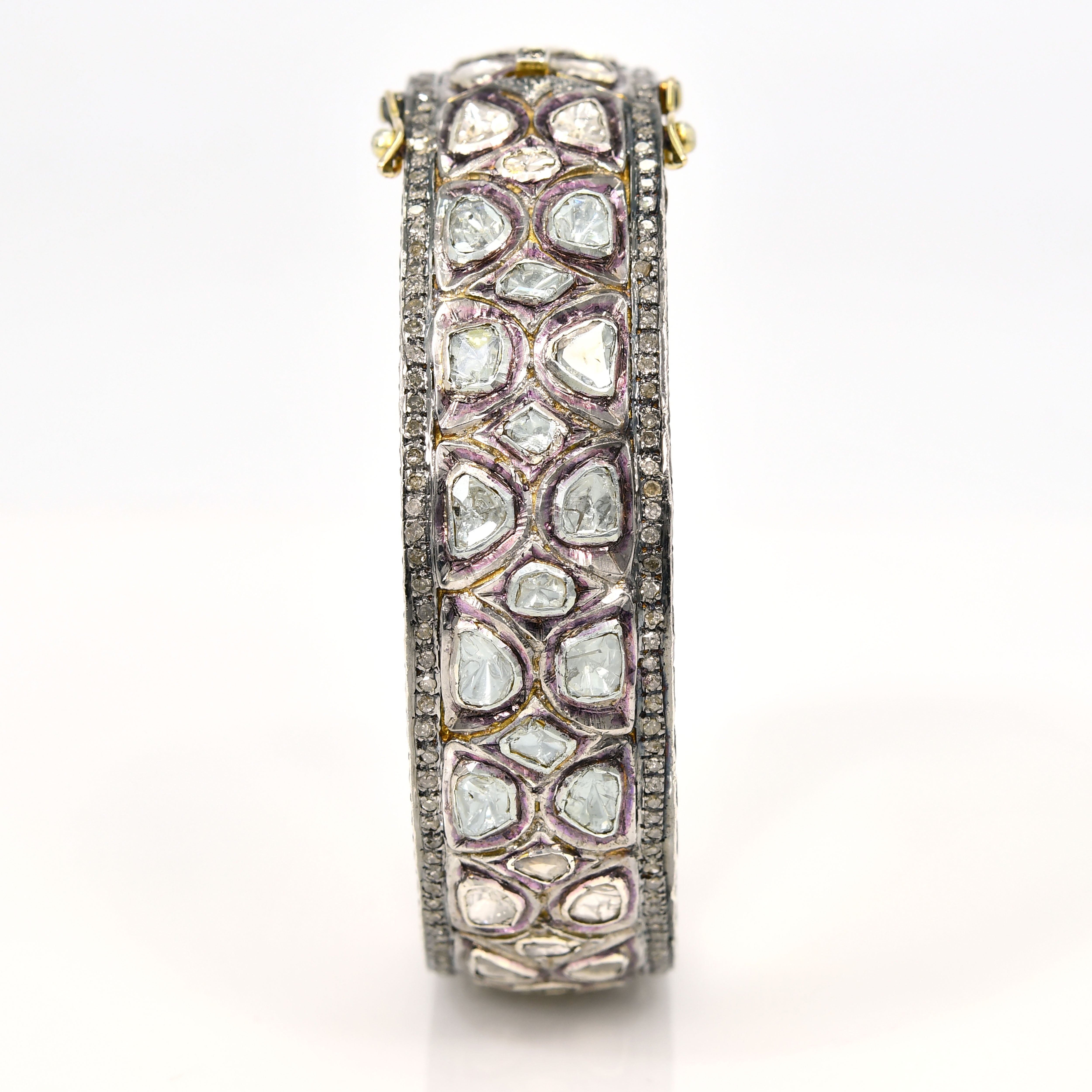 14k Yellow Gold Royal Diamond Bangle