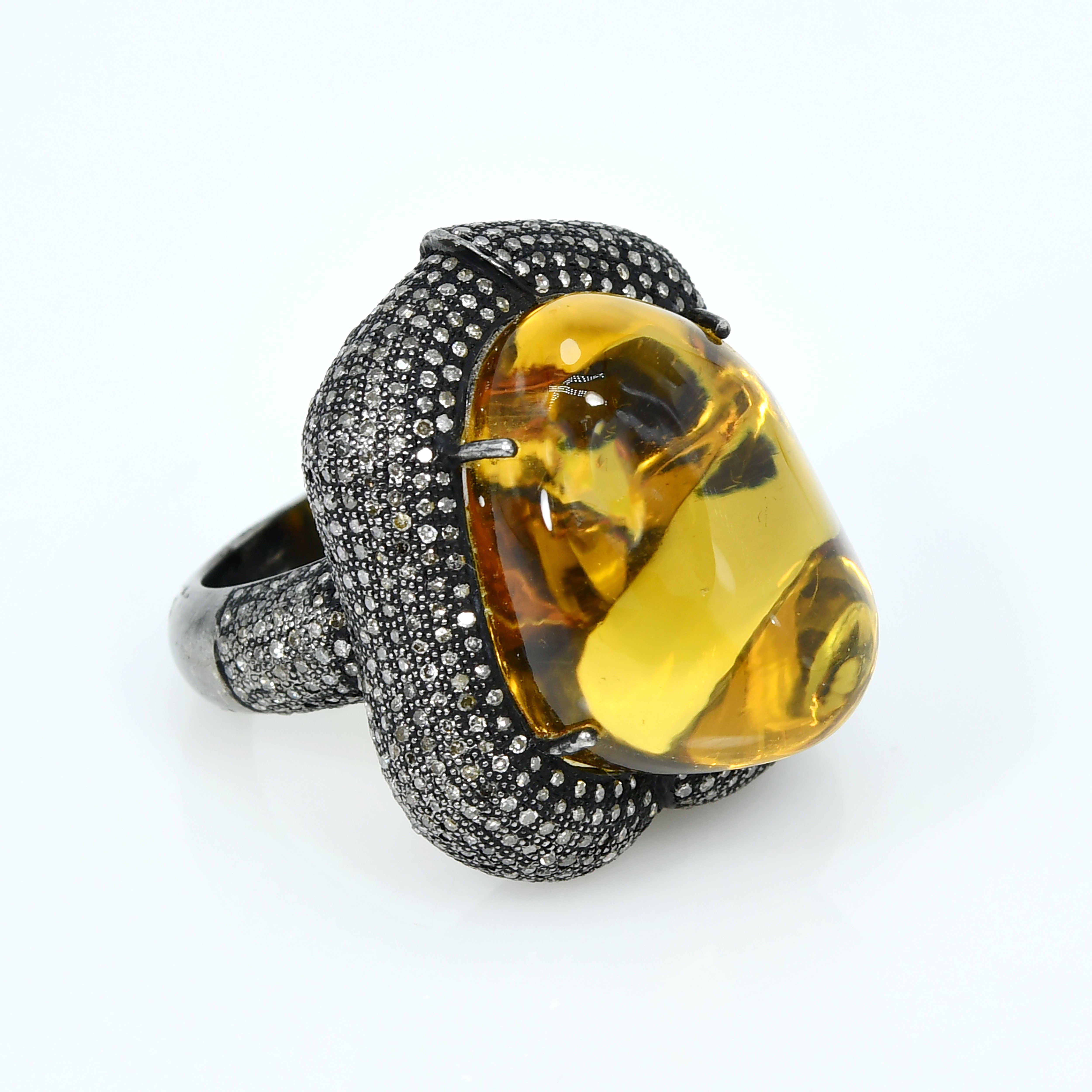 Yellow Gold & Silver Oval & Diamond Round Ring
