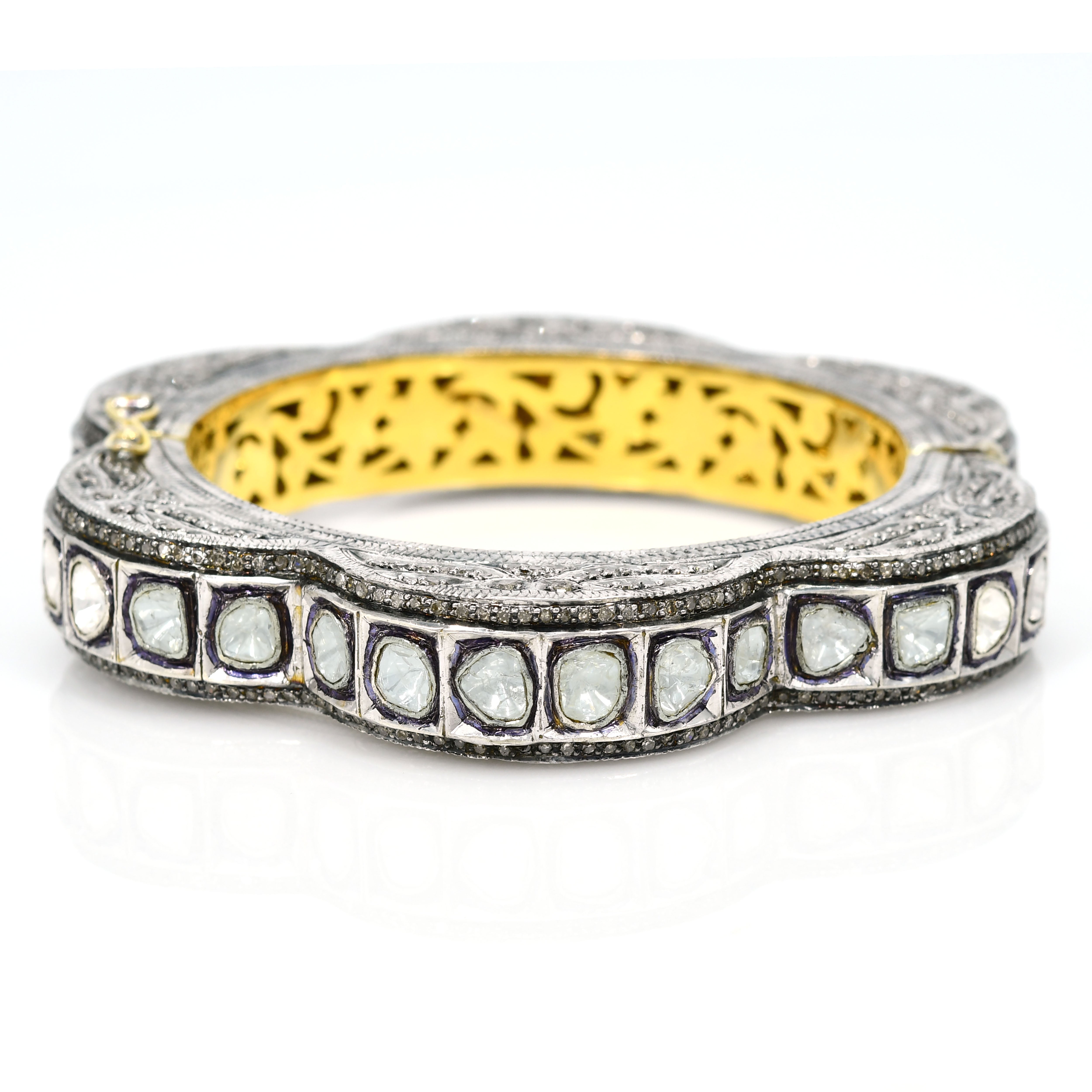 14k Yellow Gold Diamond Royal Bangle