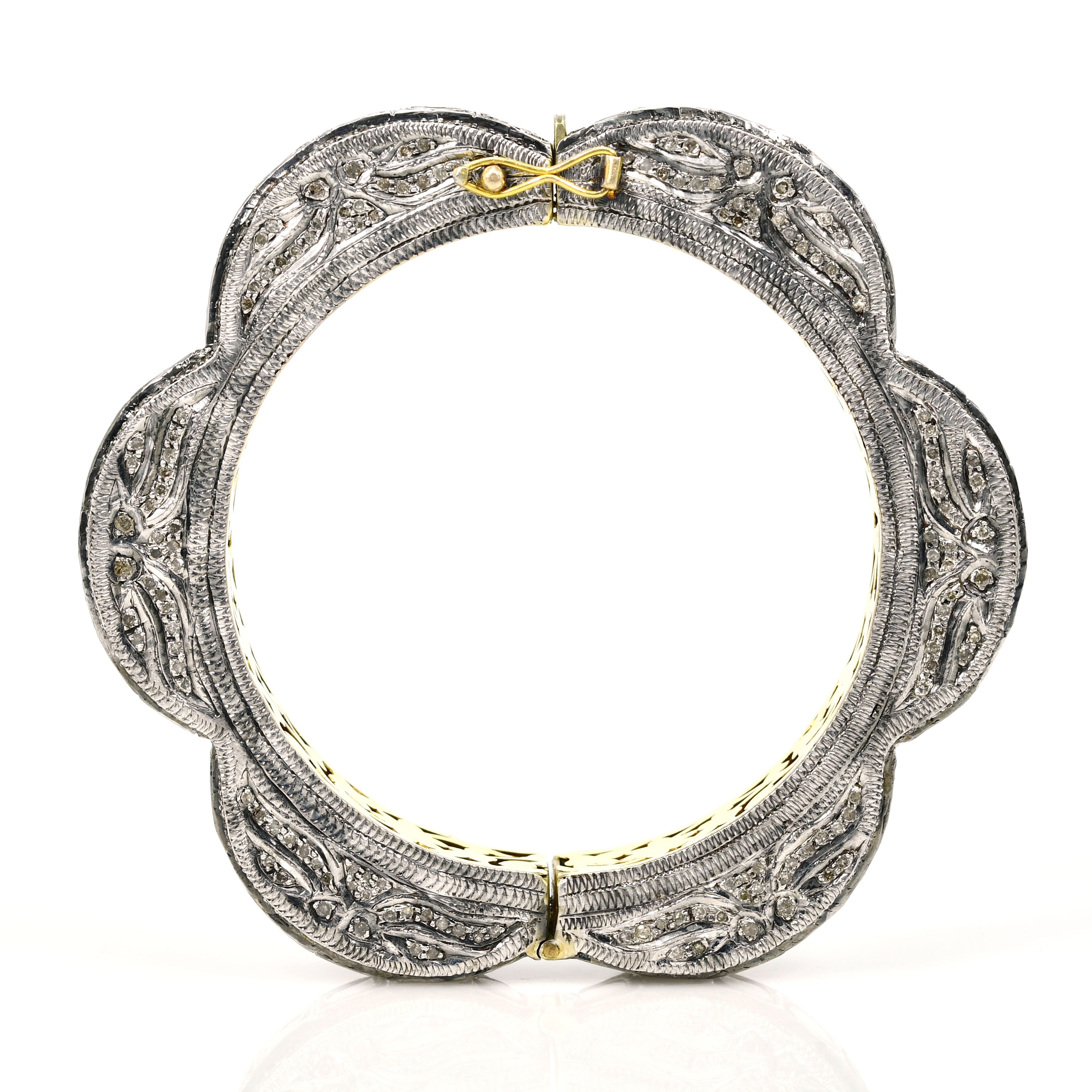14k Yellow Gold Diamond Royal Bangle