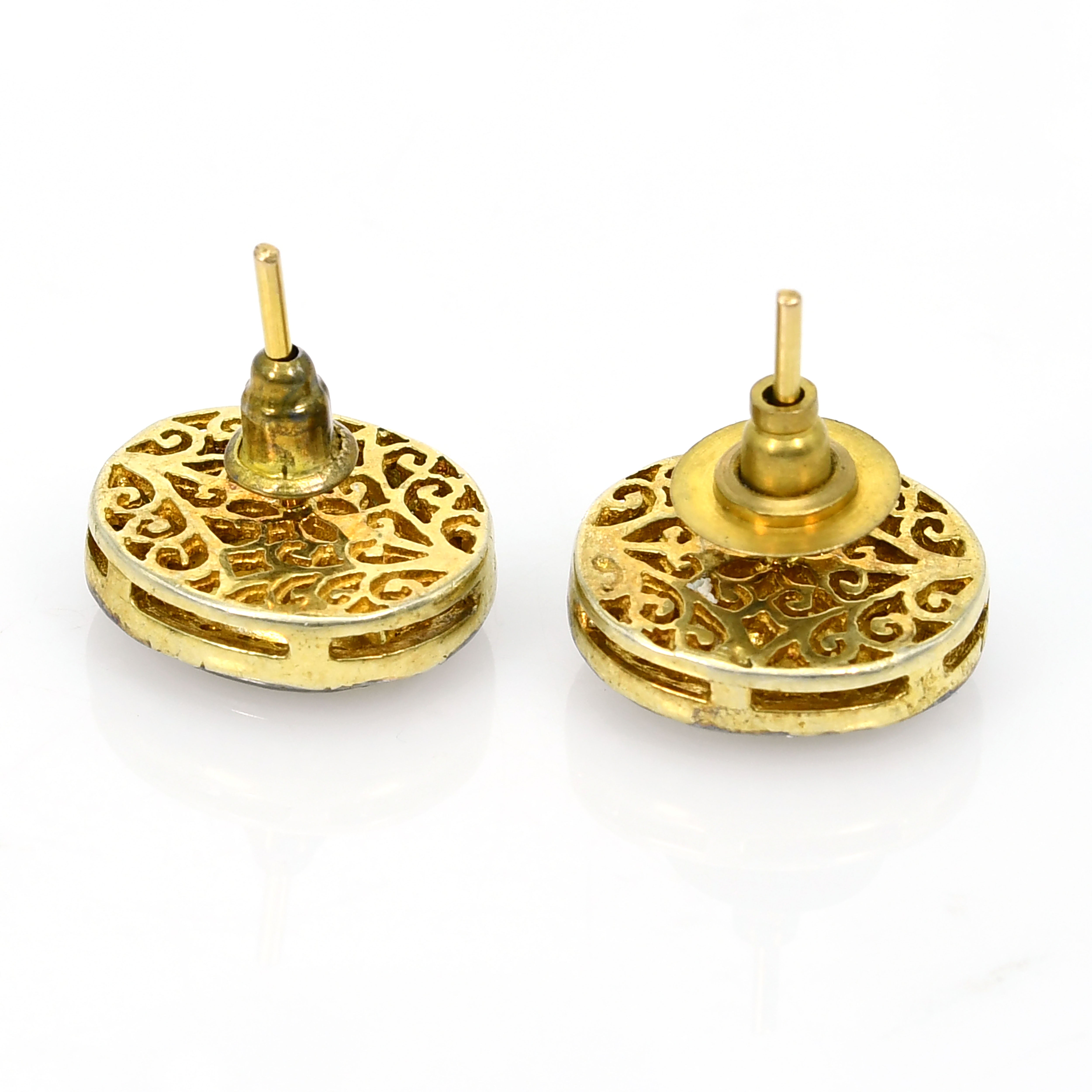 14k Yellow Gold Small Victorian Diamond Stud Earrings