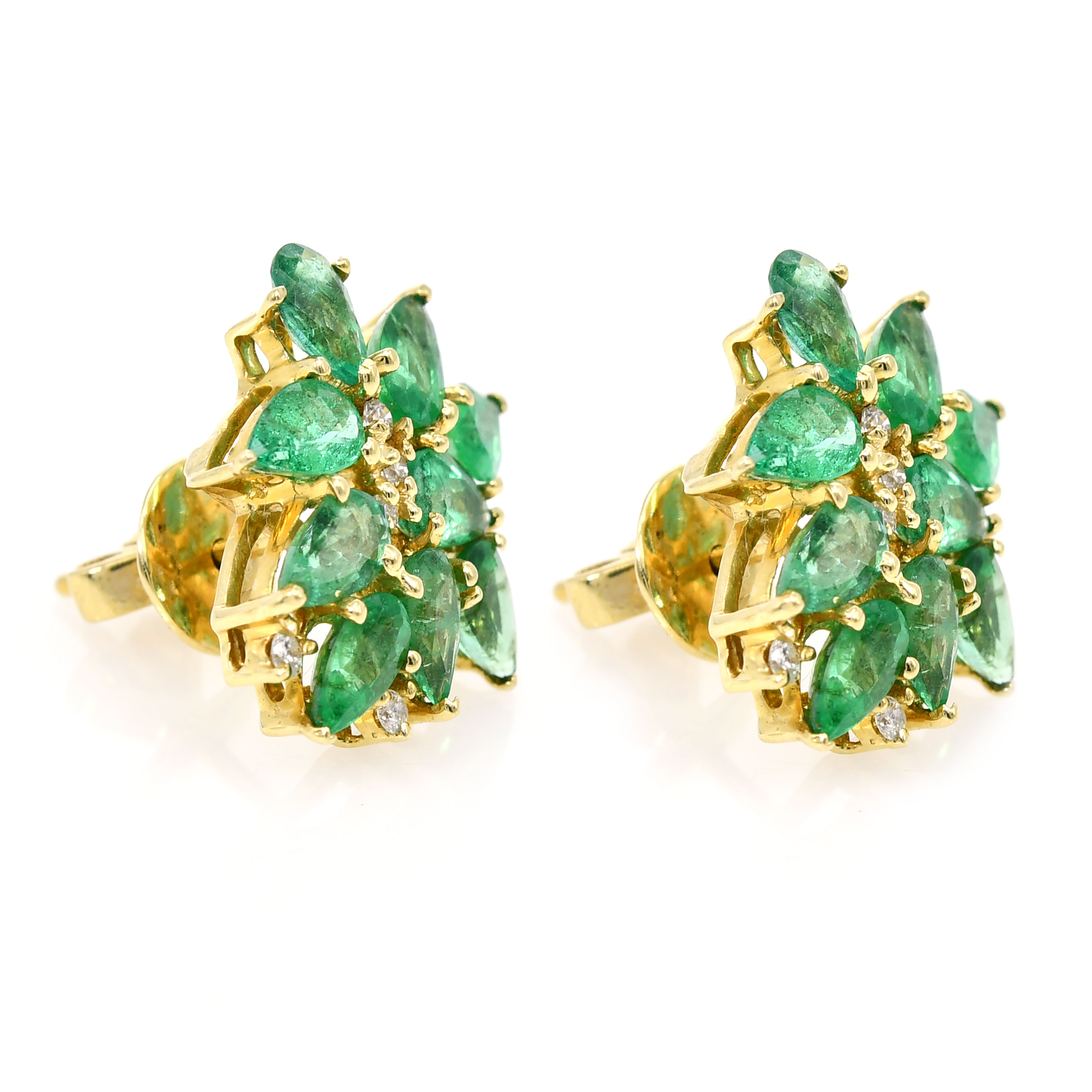 14k Yellow Gold Round Diamond & Emerald Earrings