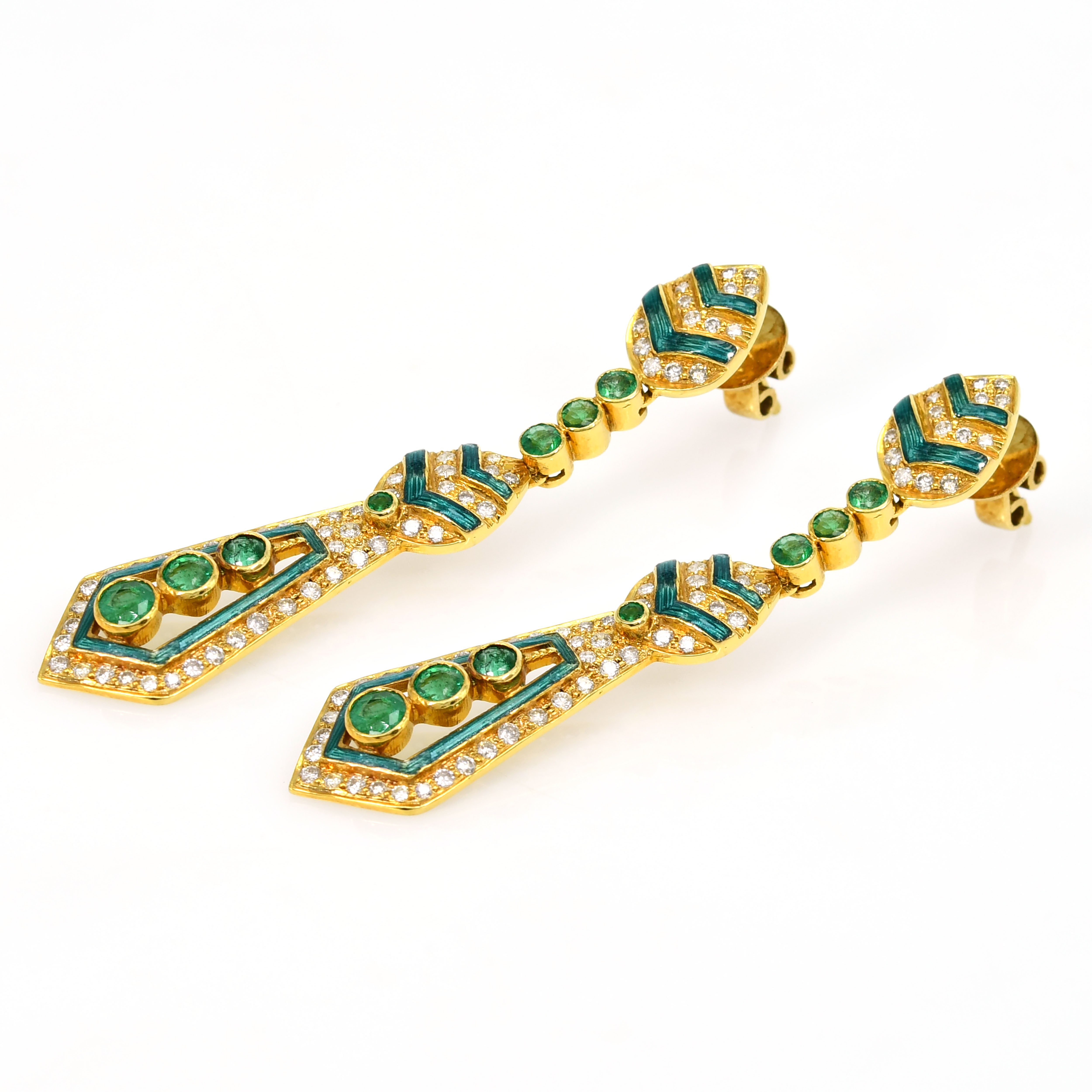 18k Yellow Gold Natural Emerald & Diamond Daily Wear Earrings